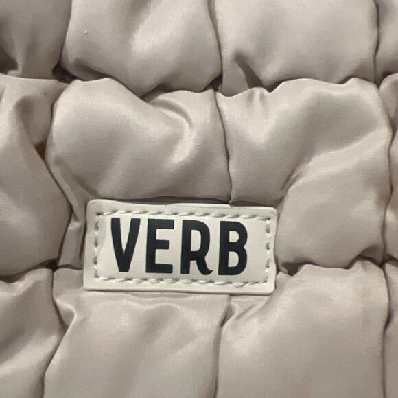 Verb Logo Quilted Puffer Tote Bag New Without Tag - Picture 2 of 2